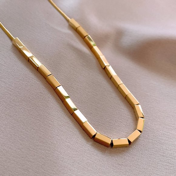GOLICC Small Gold Brick Necklace - Picture 10 of 13
